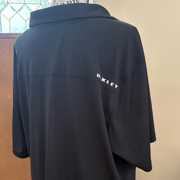 Oakley Black and Gray Polo short sleeve button neckline Size XXL - Picture 7 of 9